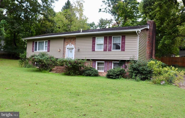 1810 Walnut Rd, Baltimore