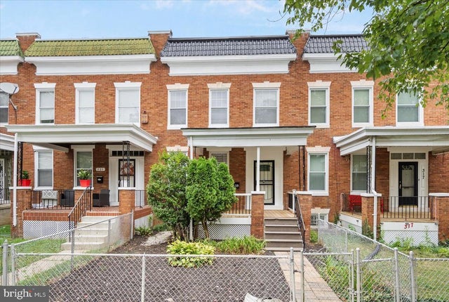 319 Lyndhurst St, Baltimore