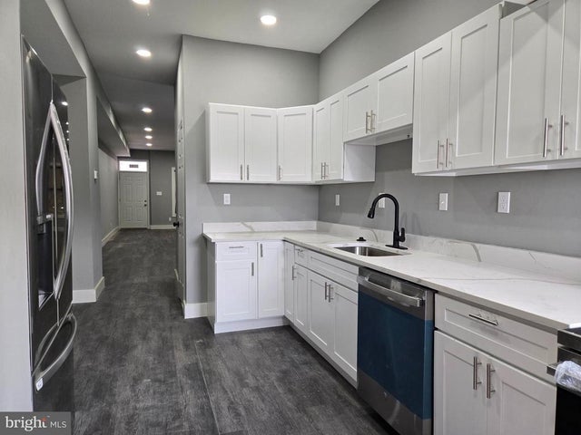 2811 E Preston St, Baltimore