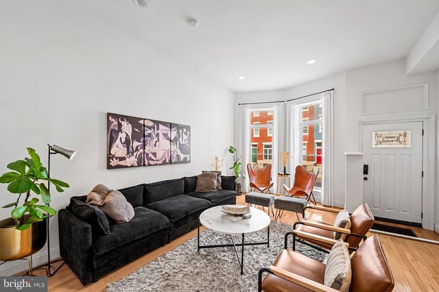 325 E 22nd St, Baltimore