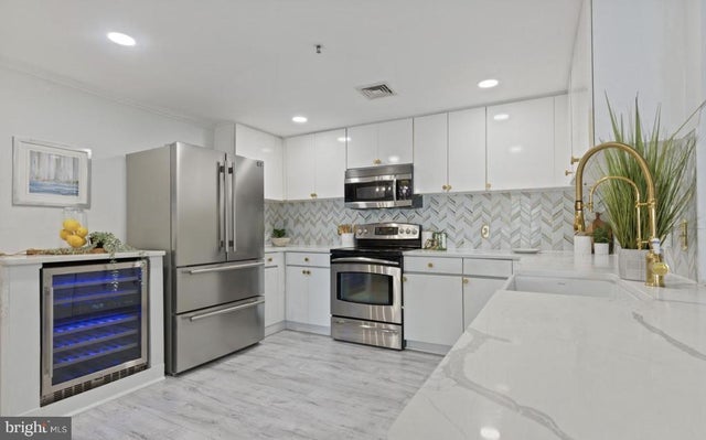 250 President St #600, Baltimore