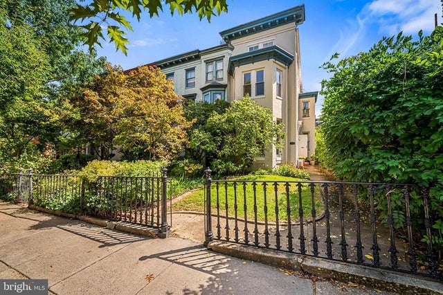 145 W Lafayette Ave W, Baltimore