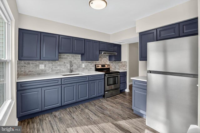 814 Showell Ct, Baltimore