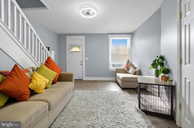 748 Denison St, Baltimore