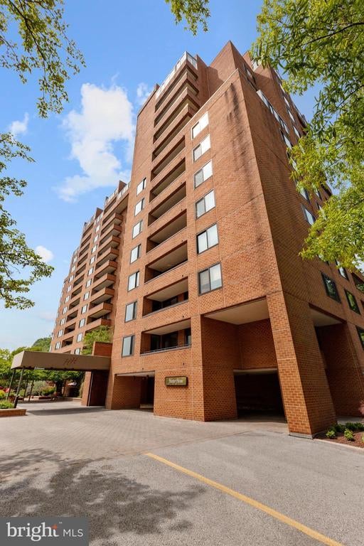 111 Hamlet Hill Rd #411, Baltimore