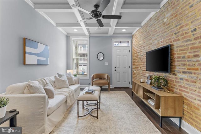 616 Hyson St, Baltimore