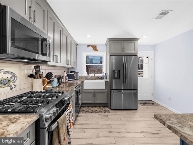 4 S East Ave, Baltimore