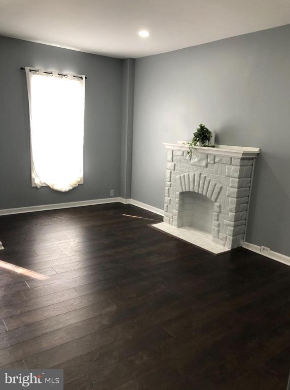 2404 E Federal St, Baltimore