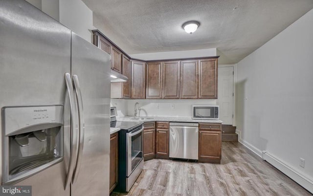 204 N Port St, Baltimore