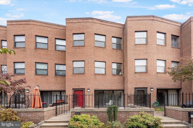 909 Stubblefield Ln, Baltimore