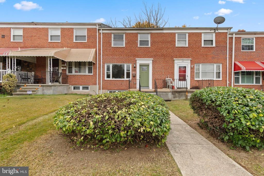 1107 E Northern Pkwy, BALTIMORE