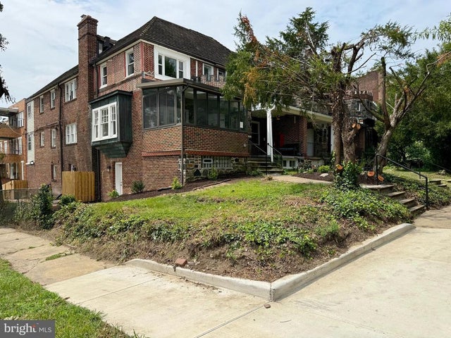 801 Druid Park Lake Dr, Baltimore