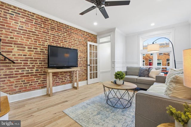 627 S Lakewood Ave, Baltimore