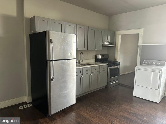 2795-1 The Alameda, Baltimore