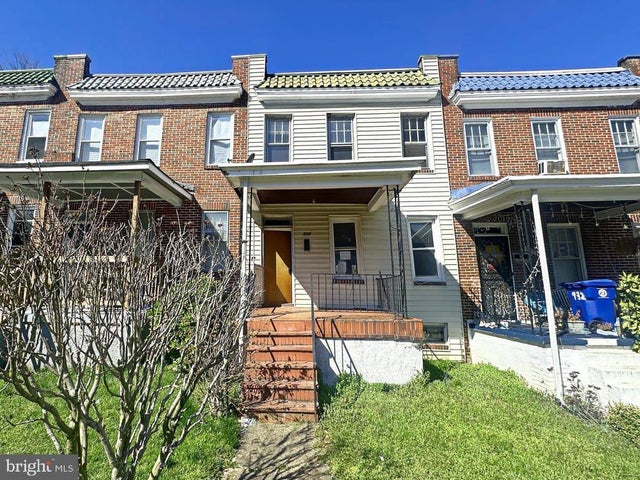 930 N Rosedale St, Baltimore