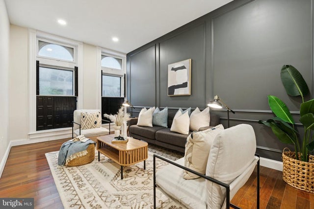 1906 Madison Ave, Baltimore