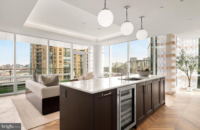 300 International Dr #2308, Baltimore