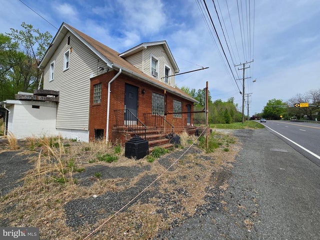 12426 Belair Rd, Kingsville