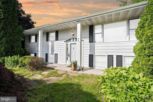 1715 Walker Rd, Freeland