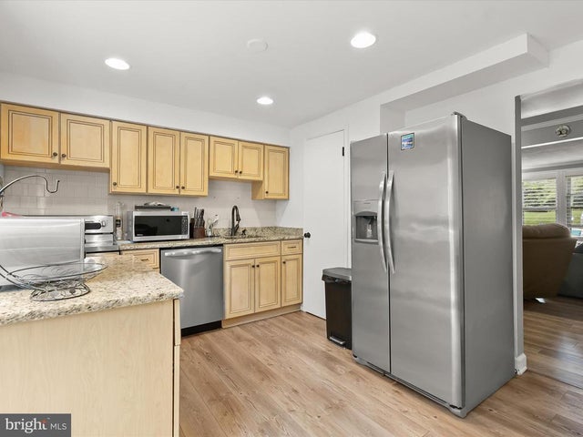 6 Tottenham Ct, Baltimore