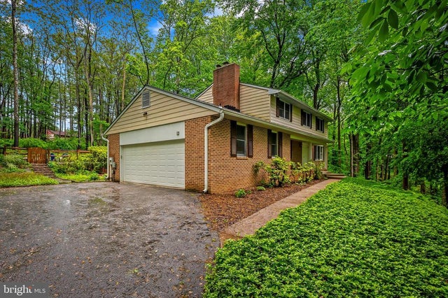 17 Pinewood Farm Ct, Owings Mills