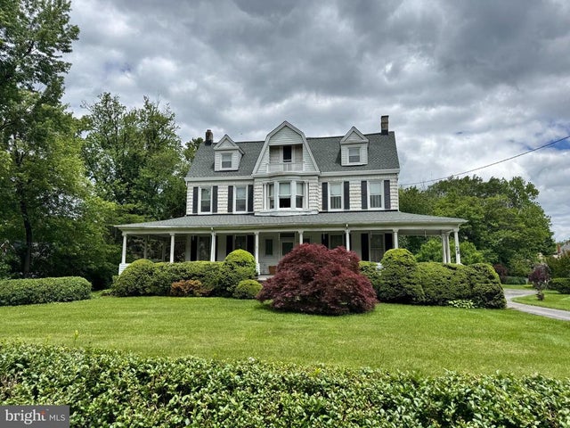 2 Beechwood Ave, BALTIMORE