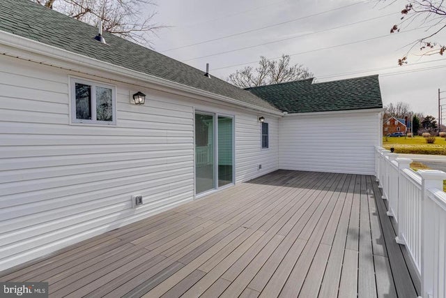 9900 Bird River Rd, Middle River