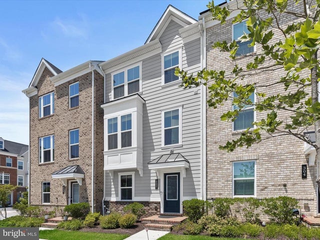 302 Bevington St, Middle River