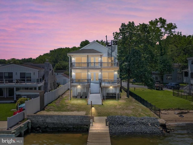 8810 Hinton, Sparrows Point