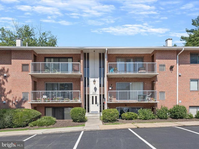 200 Erin Way #204, Reisterstown