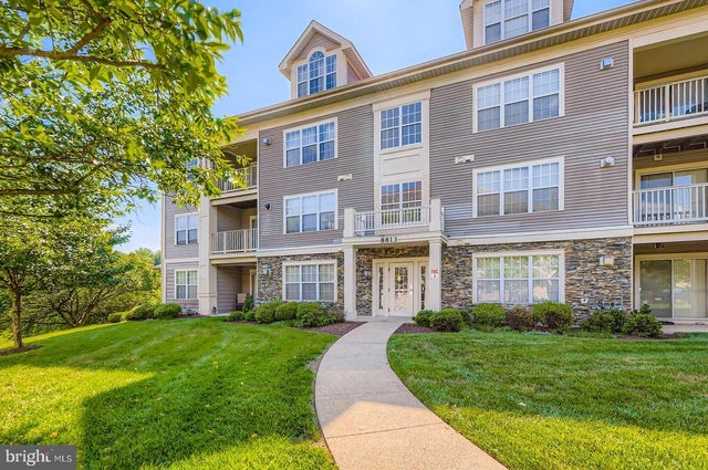 8813 Stone Ridge Cir #203, Pikesville