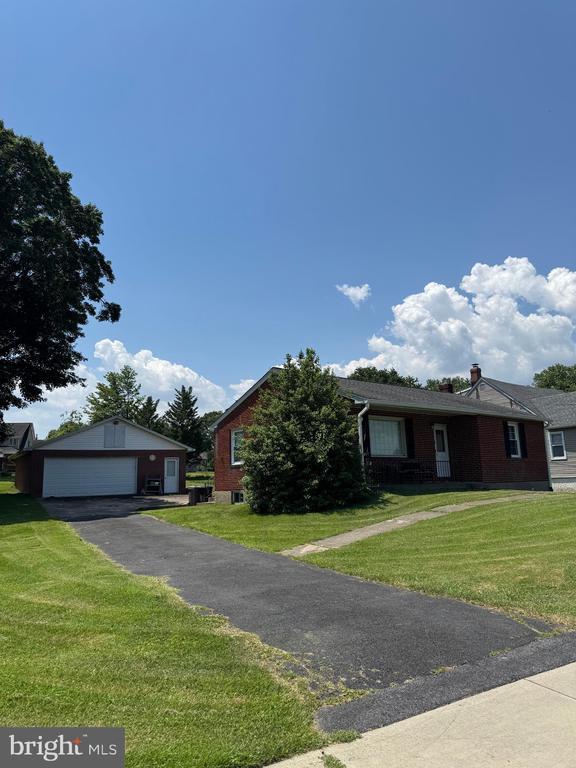 4123 Baker Ln, Nottingham