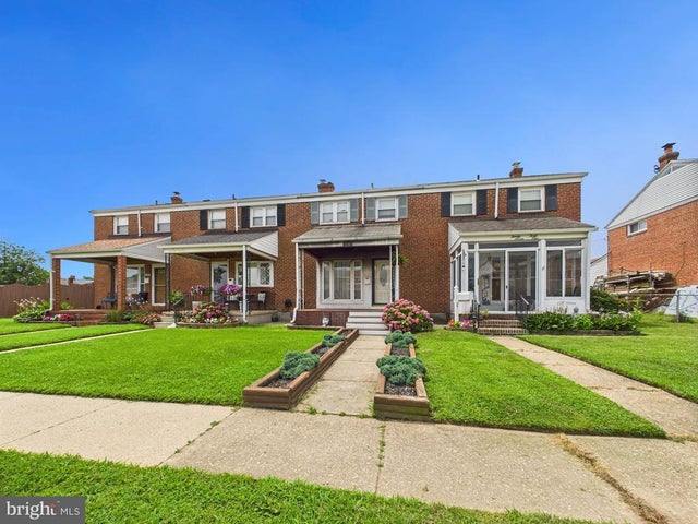 2743 Kirkleigh, Dundalk