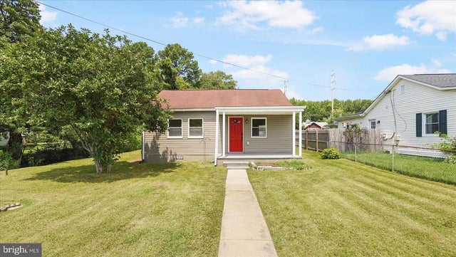 40 Transverse Ave, Middle River