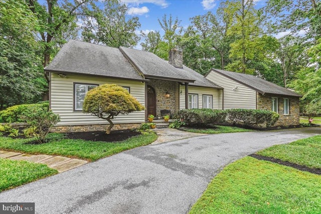 11541 Saint Davids Ln, Lutherville Timonium