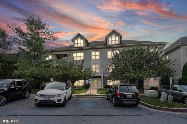 8801 Stone Ridge Cir #t-2, Baltimore