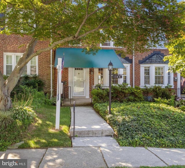 105 Stevenson Ln, Baltimore