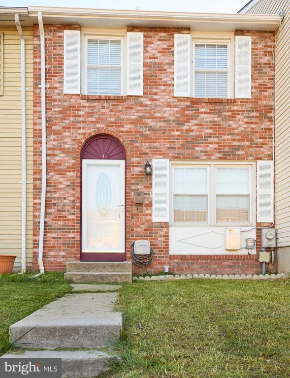 4 Bantry Ct, BALTIMORE