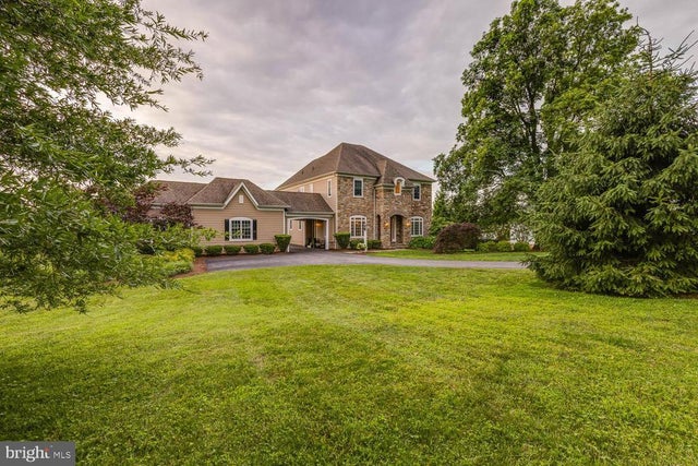 3913 Briar Knoll Cir, Phoenix