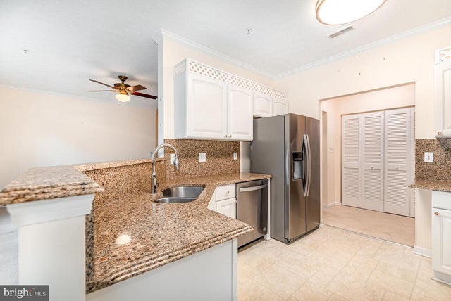 9501-k Kingscroft Ter #9501k, PERRY HALL