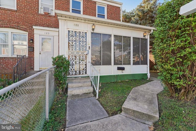 123 Chestnut St, Dundalk