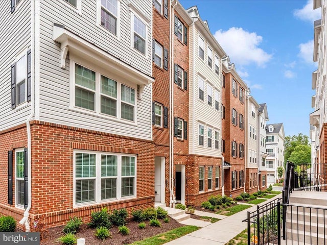 9374 Seney Ln #567, Owings Mills