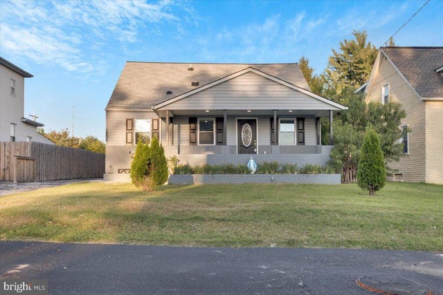 1909 August Ave, Baltimore