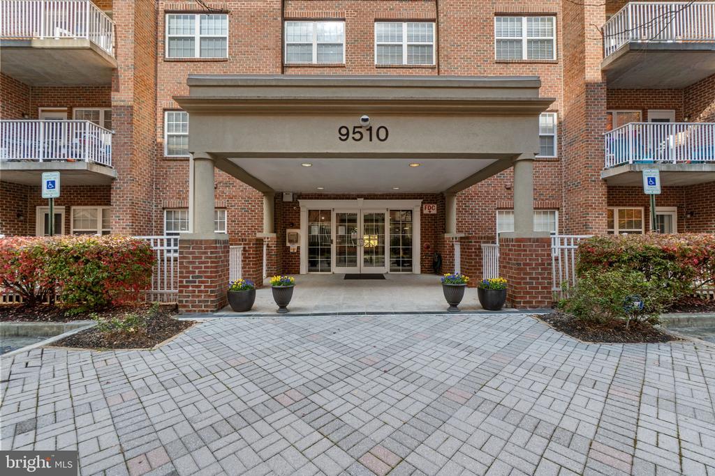 9510 Coyle Rd #109, OWINGS MILLS