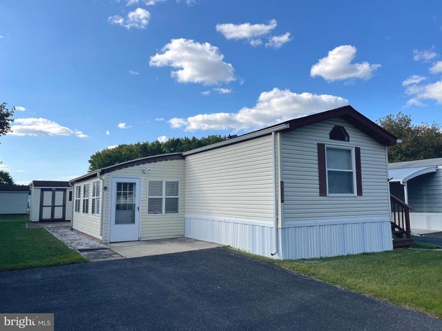 808 Leswood Ct, DUNDALK