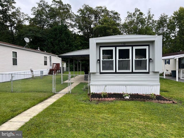 110 Judywood Ln, ESSEX