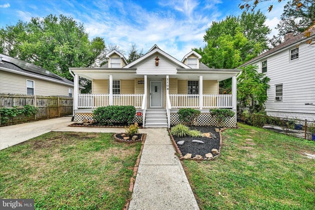 2108 Sunbriar Ln, Baltimore