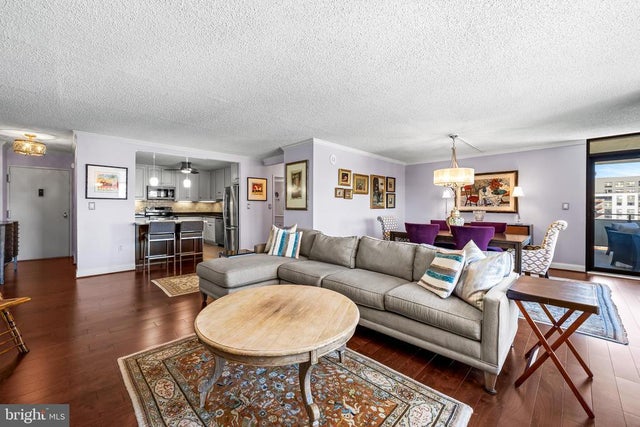 205 E Joppa Rd #1209, Towson