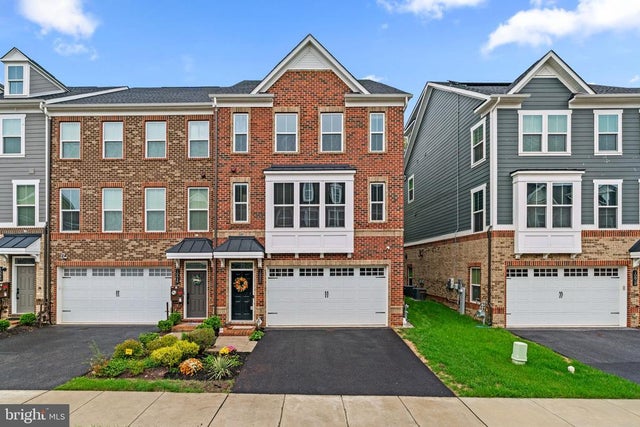 10850 Beckenham St, BALTIMORE