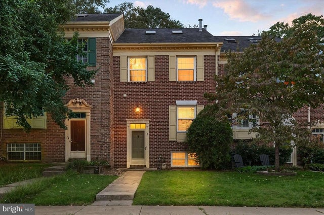 4 Valley Crossing Cir, Cockeysville